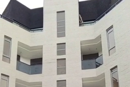 Luxury 3 Bedroom Apartment Image 1